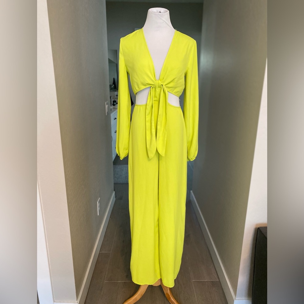 Royalty By Maluma Women's Tie Front Cutout Jumpsuit Yellow Size 00 - Picture 2 of 6
